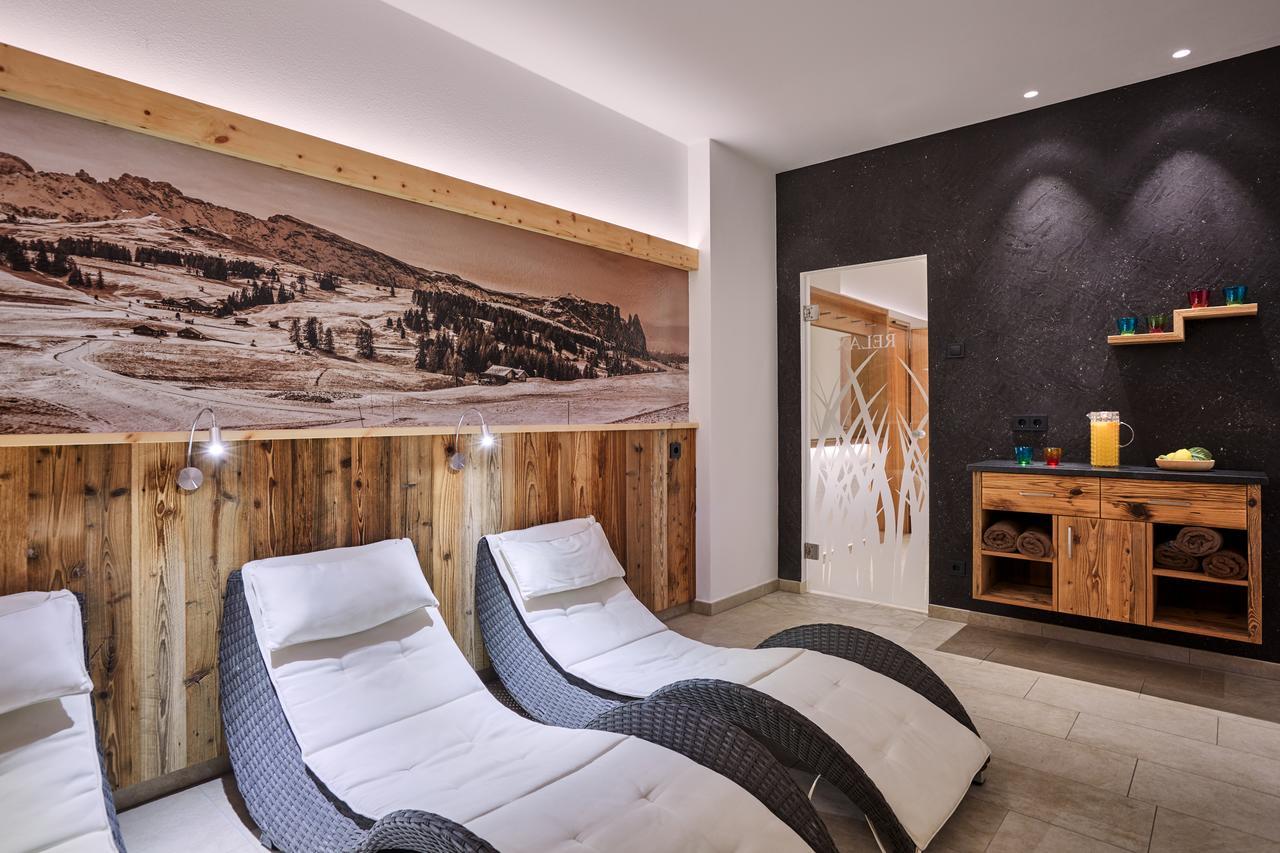 Hotel Garni Savoy 카스텔로토 외부 사진
